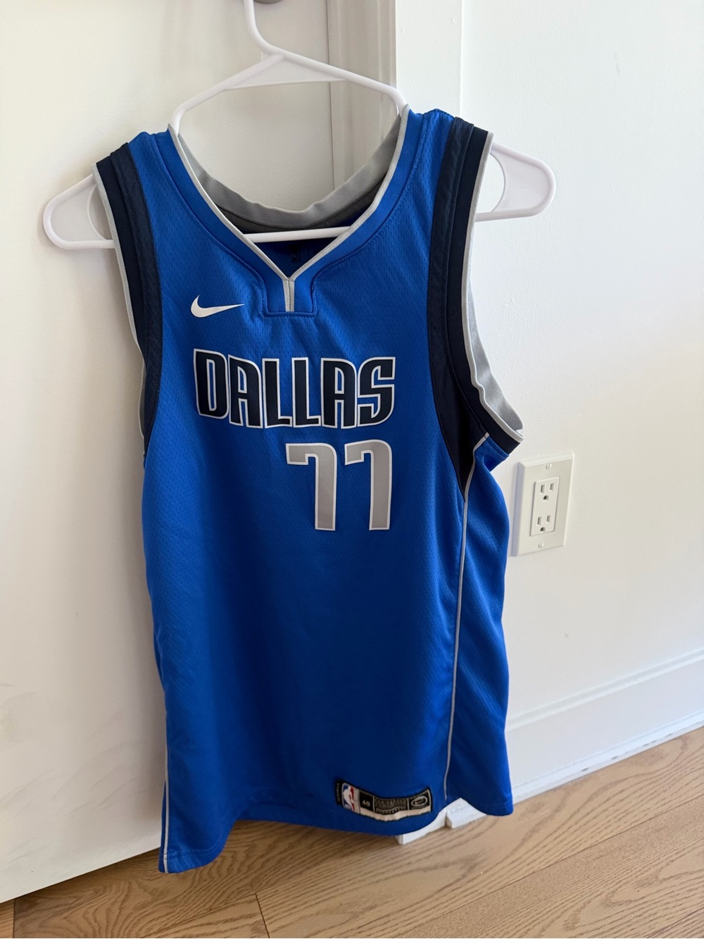Nike Dallas Mavericks Luka Doncic Jersey Icon Edition